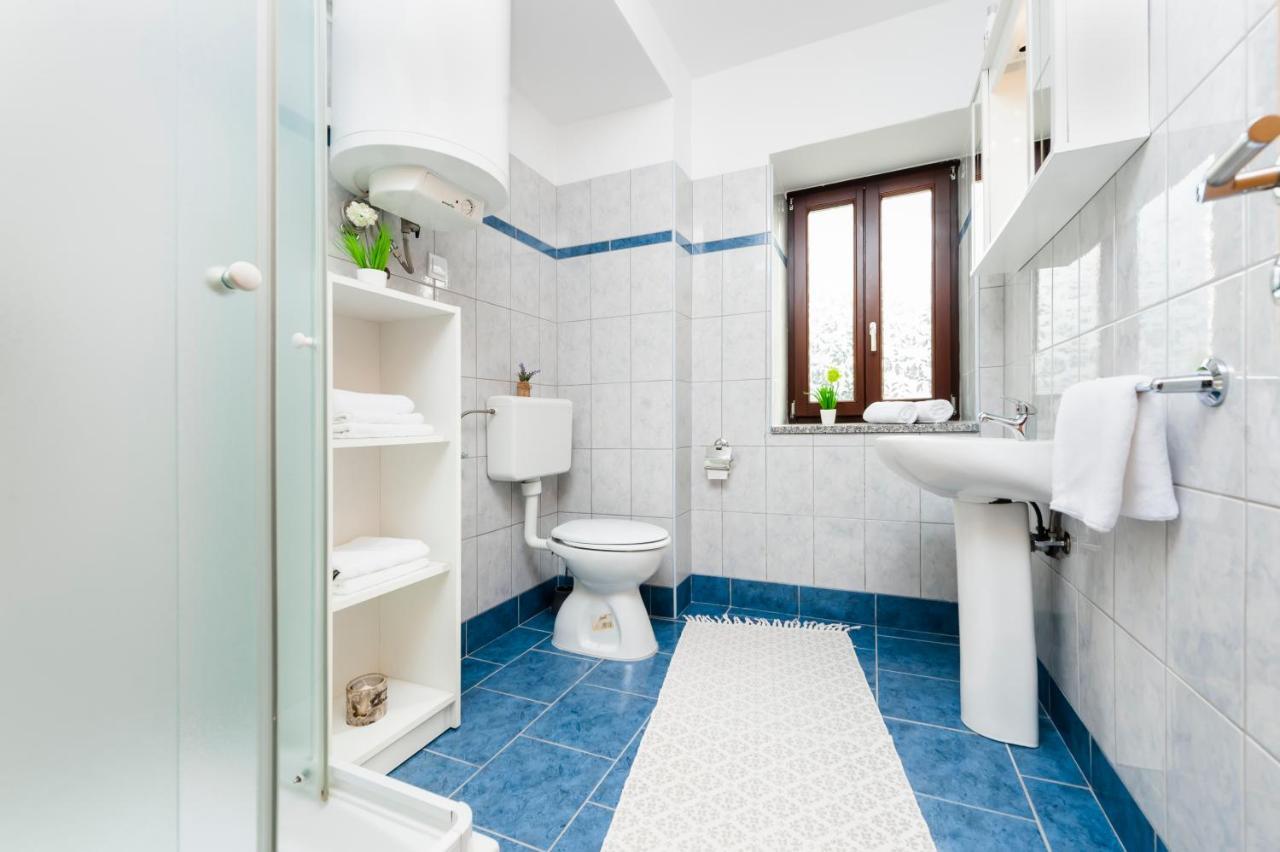 Apartment Roze 로비니 외부 사진